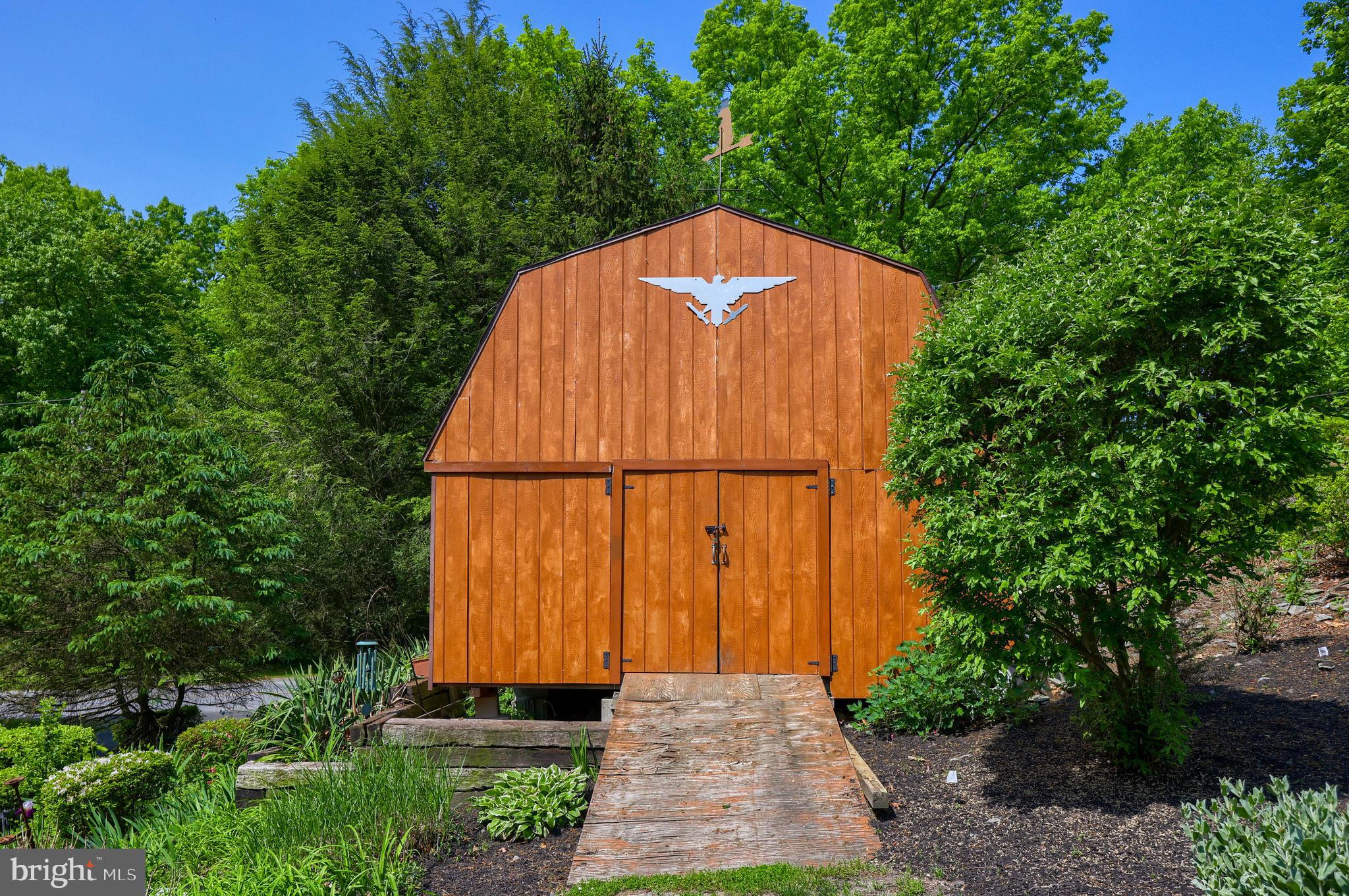 179 Wesley Road Quarryville, PA 17566 - Photo 36 of 52 Custom Built Shed