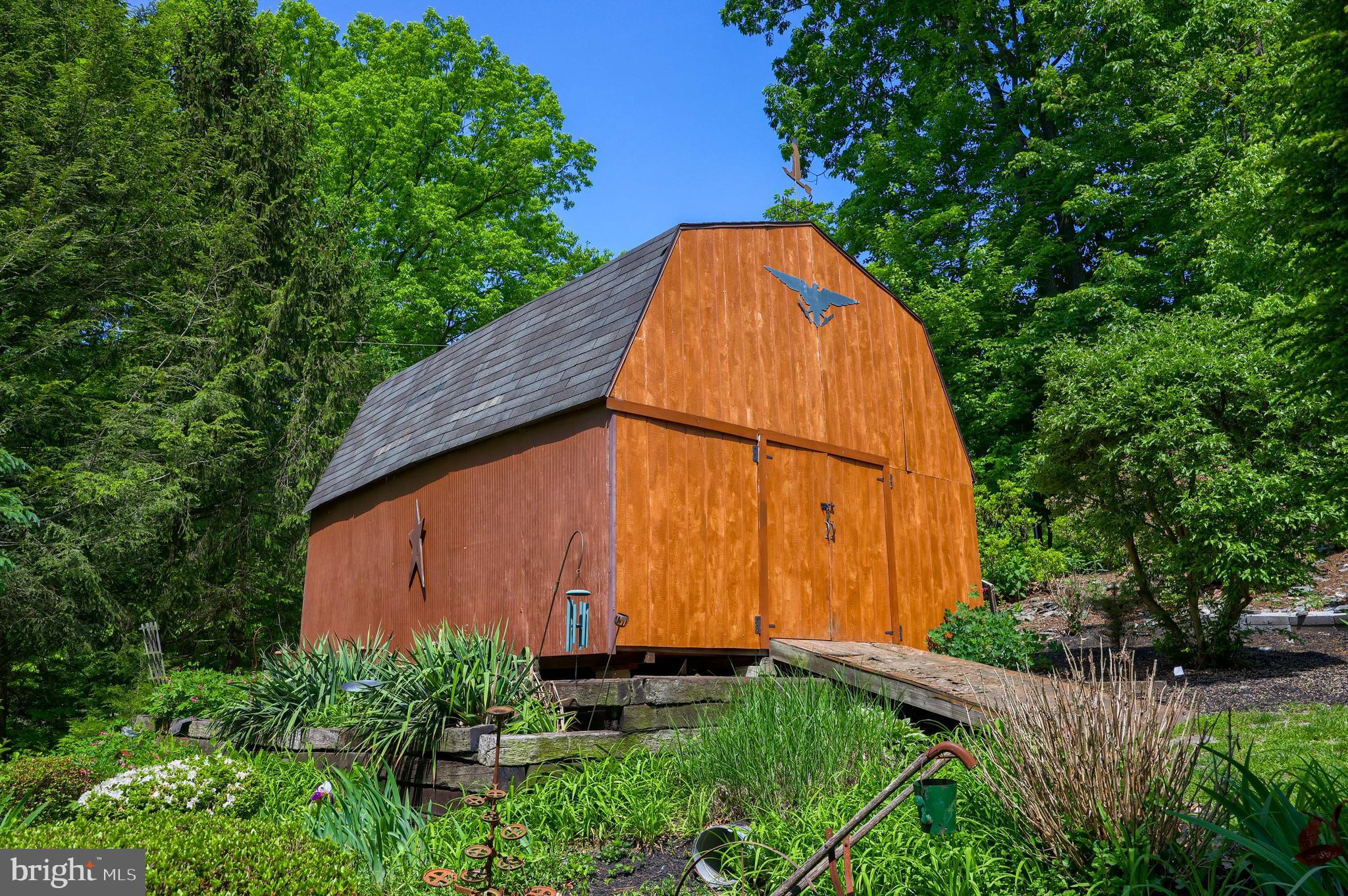 179 Wesley Road Quarryville, PA 17566 - Photo 38 of 52 Custom Built Shed