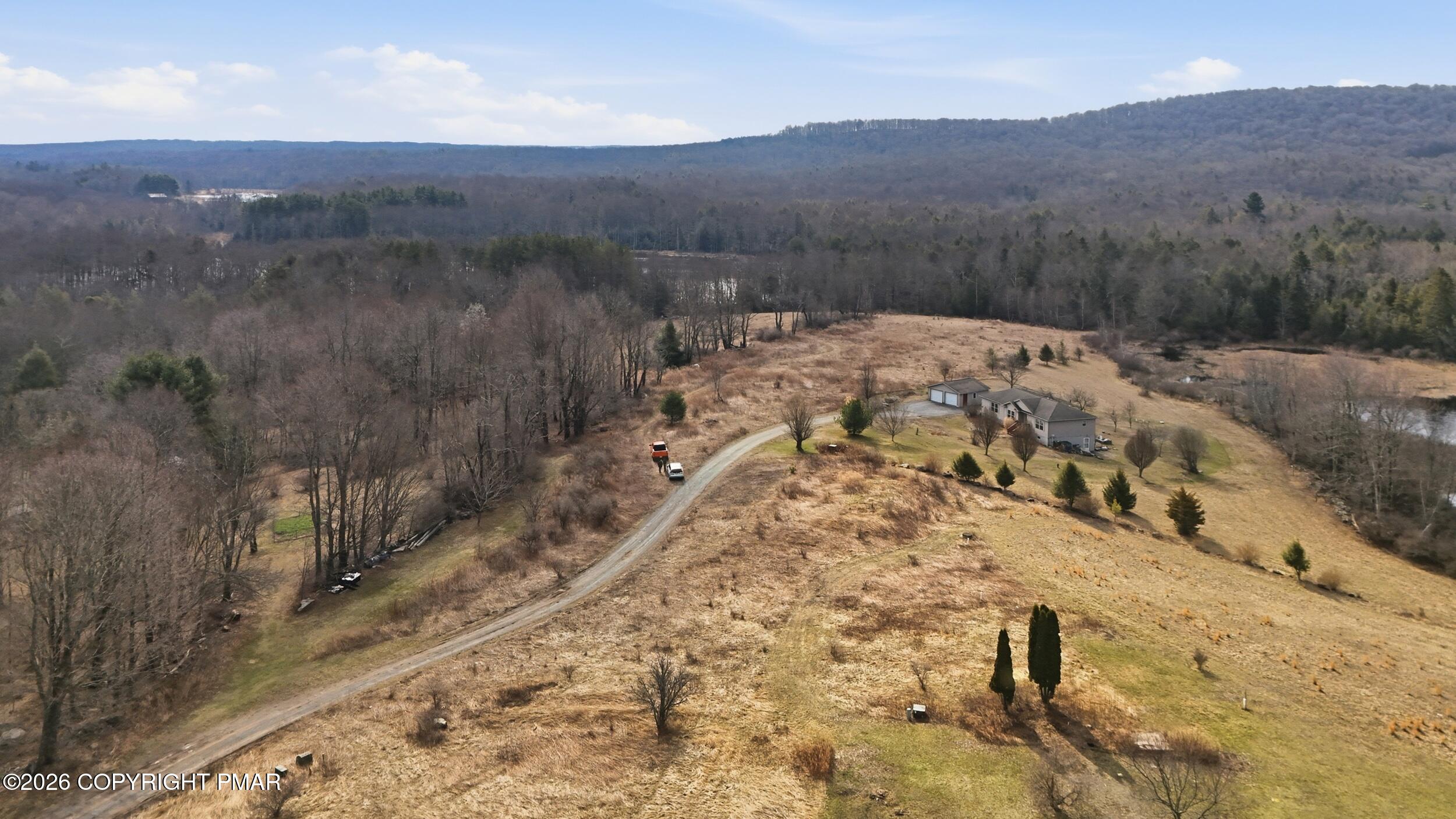 Stony Lonesome Road Greentown, PA 18426 - Photo 13 of 14 stoney_lonesome_015