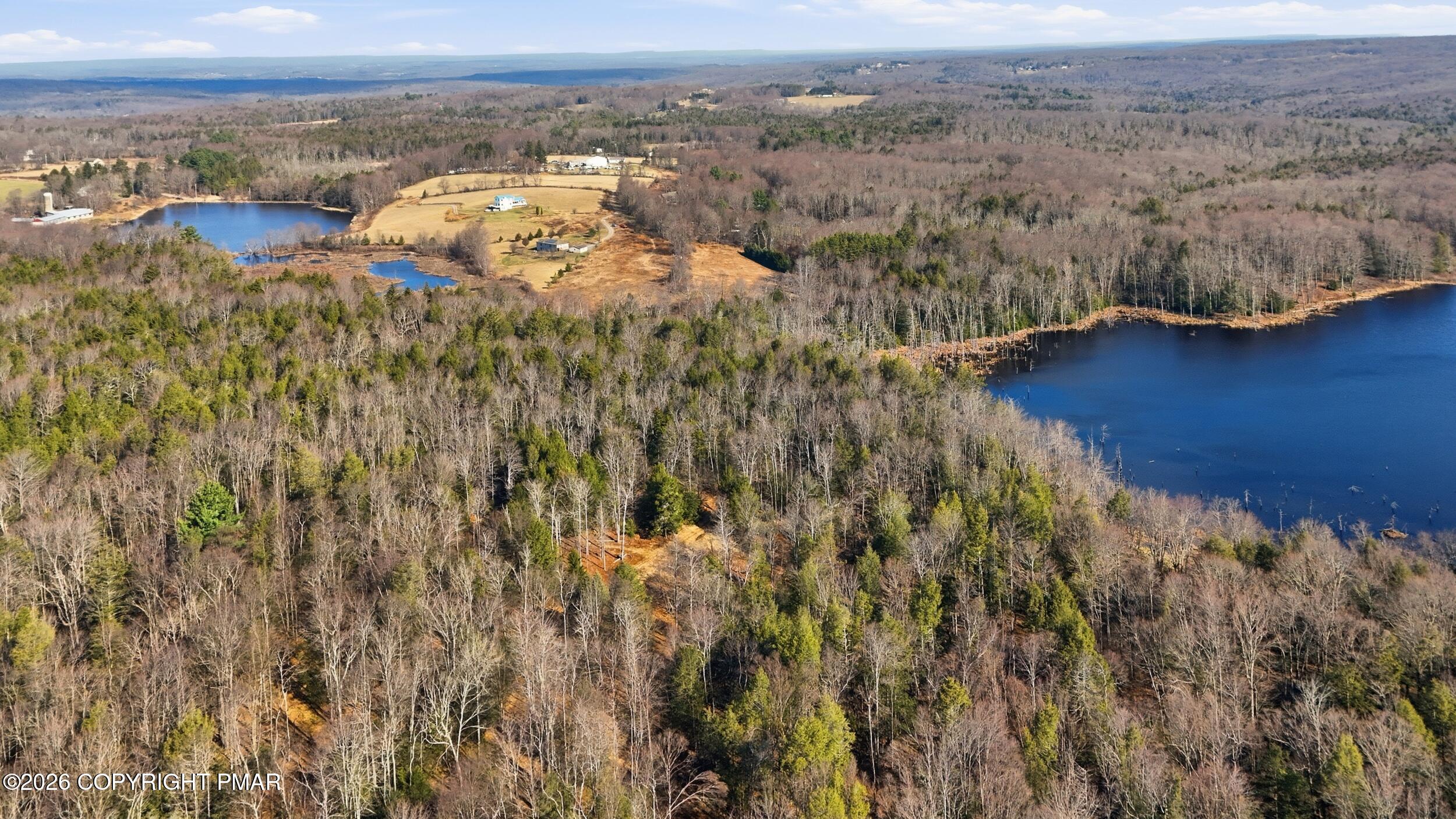 Stony Lonesome Road Greentown, PA 18426 - Photo 5 of 14 stoney_lonesome_006