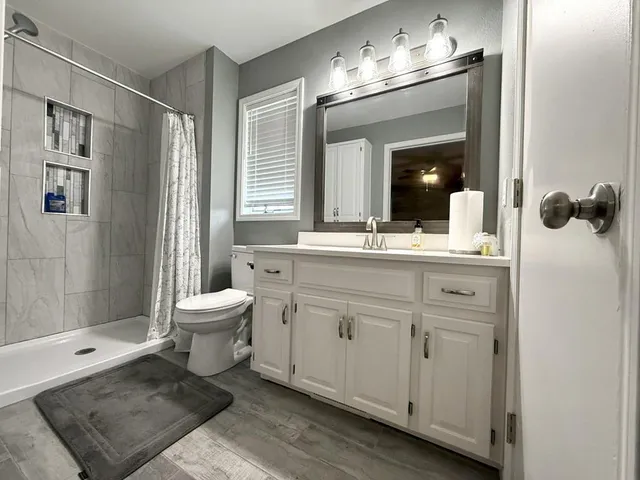 $390,000 | 100 Meadows Lane, Pattonsburg, MO 64670