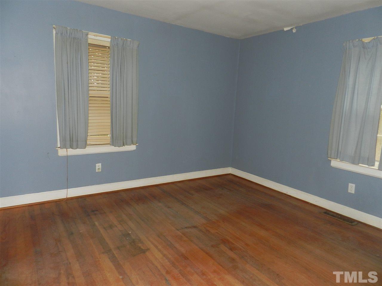 10429 Ten-Ten Road Raleigh, NC 27603 - Photo 9 of 15