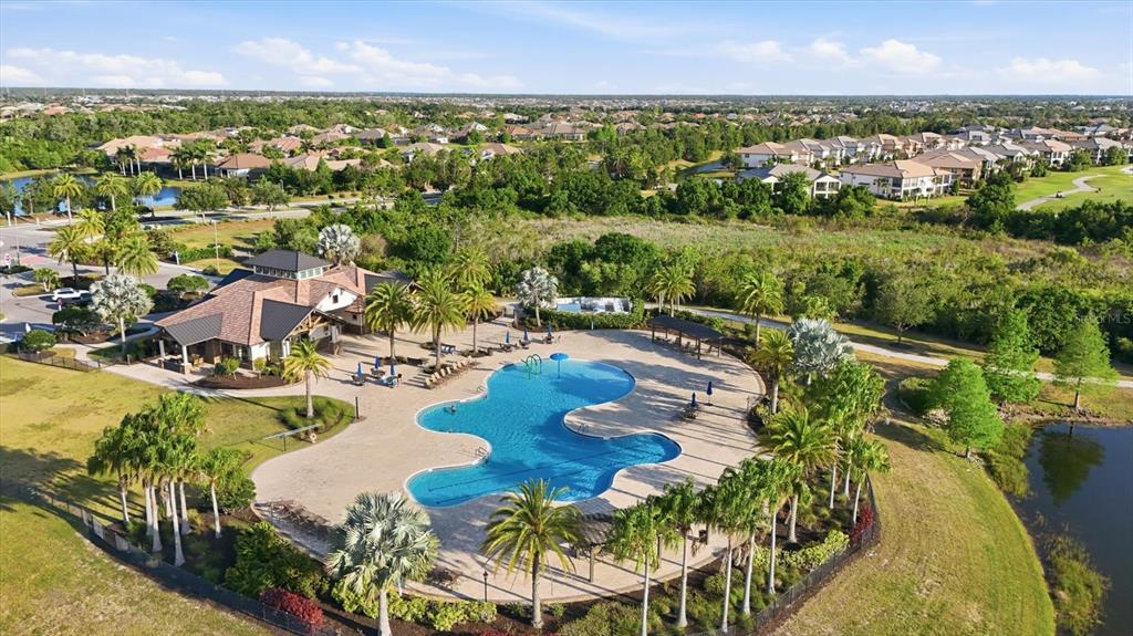 7346 Divot Loop, Unit 12B Lakewood Ranch, FL 34202 - Photo 52 of 90