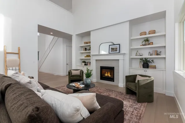 $699,000 | 2005 North Spg Crk Avenue, Middleton, ID 83644