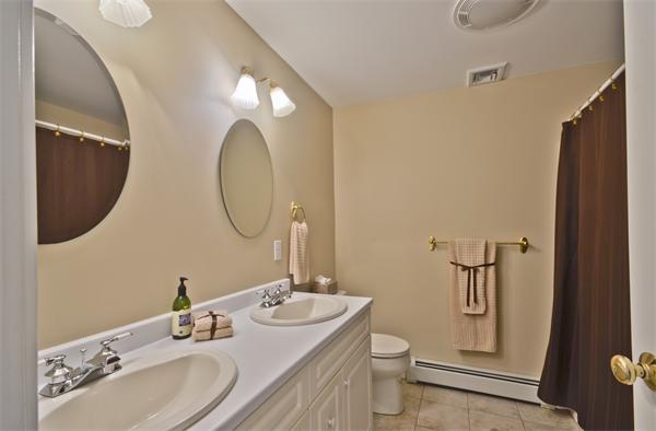 6 Davis Lane Georgetown, MA 01833 - Photo 19 of 26 Gallery Image 19