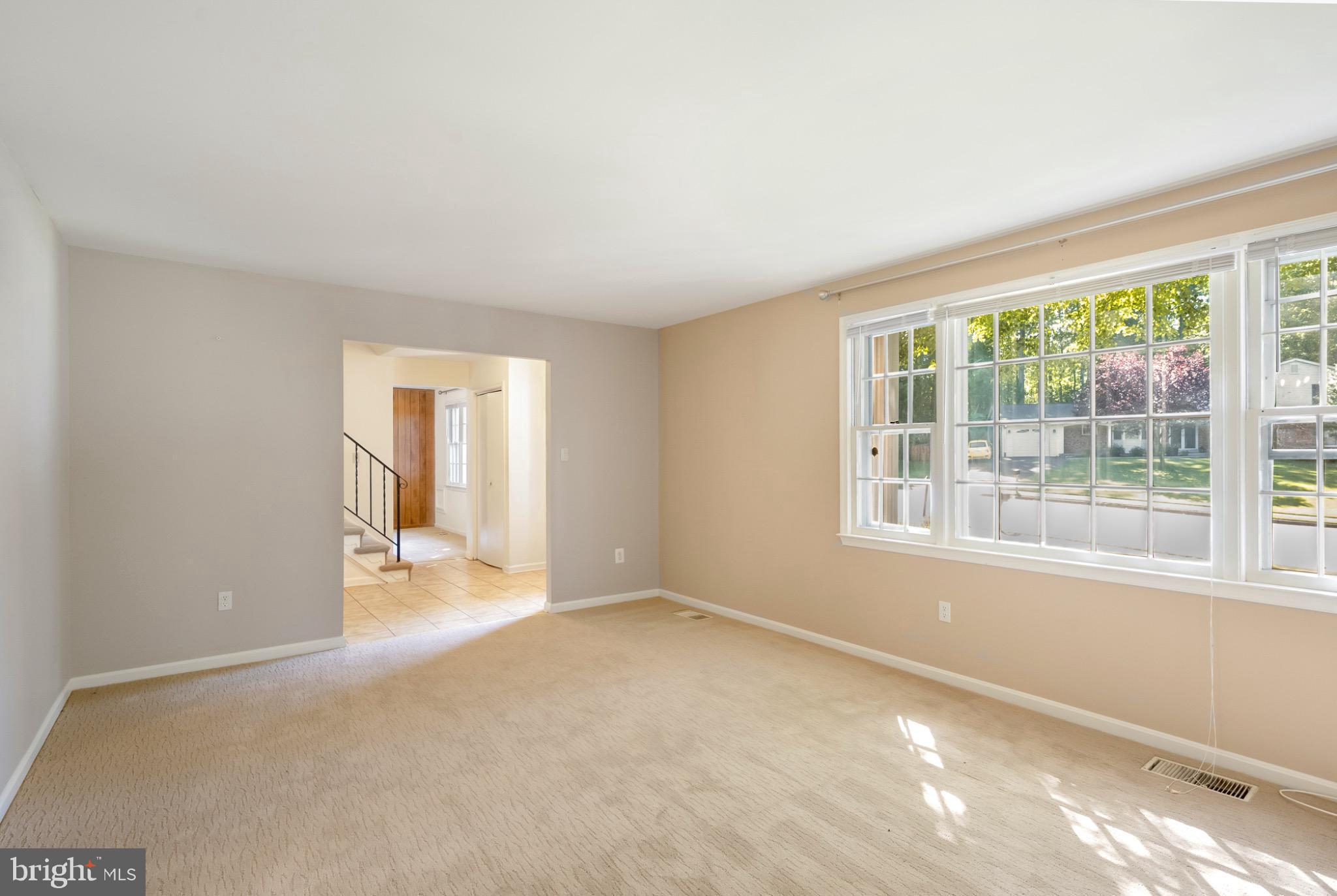 7223 Reservation Drive Springfield, VA 22153 - Photo 10 of 40 Bright and airy living space with natural light.