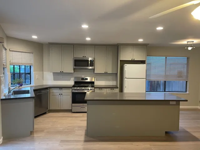 $6,000 | 10281 Parlett Place, Cupertino, CA 95014