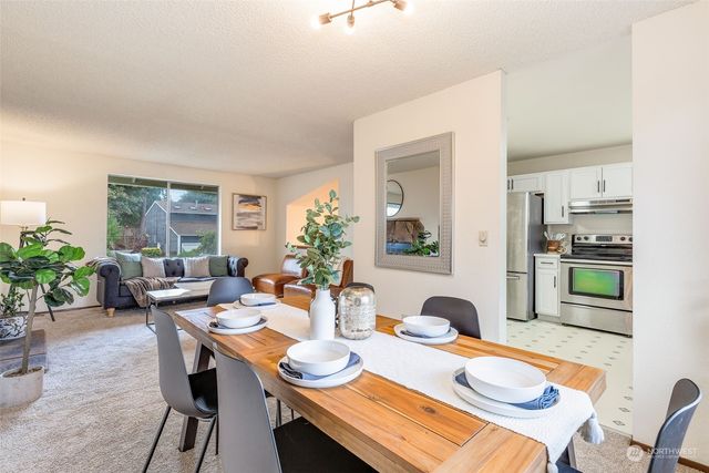 $675,000 | 15518 Southeast 178th Place, Renton, WA 98058