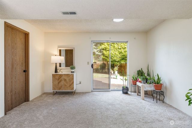 $675,000 | 15518 Southeast 178th Place, Renton, WA 98058