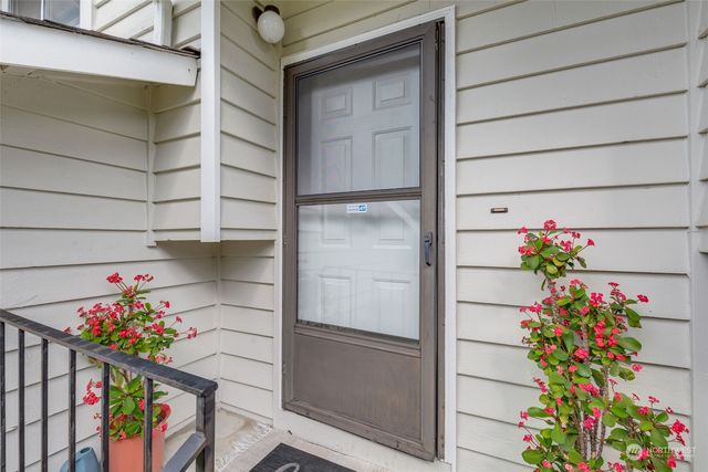 $675,000 | 15518 Southeast 178th Place, Renton, WA 98058