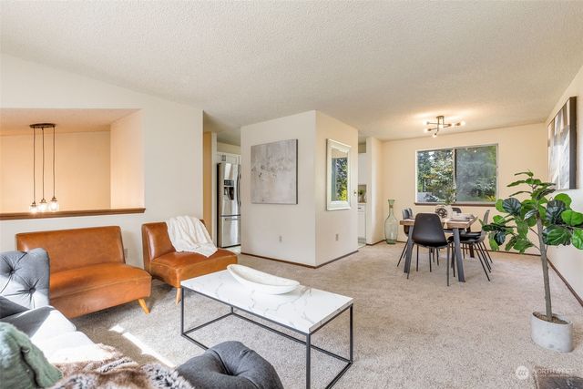 $675,000 | 15518 Southeast 178th Place, Renton, WA 98058