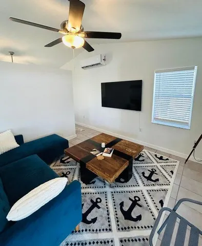 $1,500 | 1134 6th Street, Unit 1, Okeechobee, FL 34974