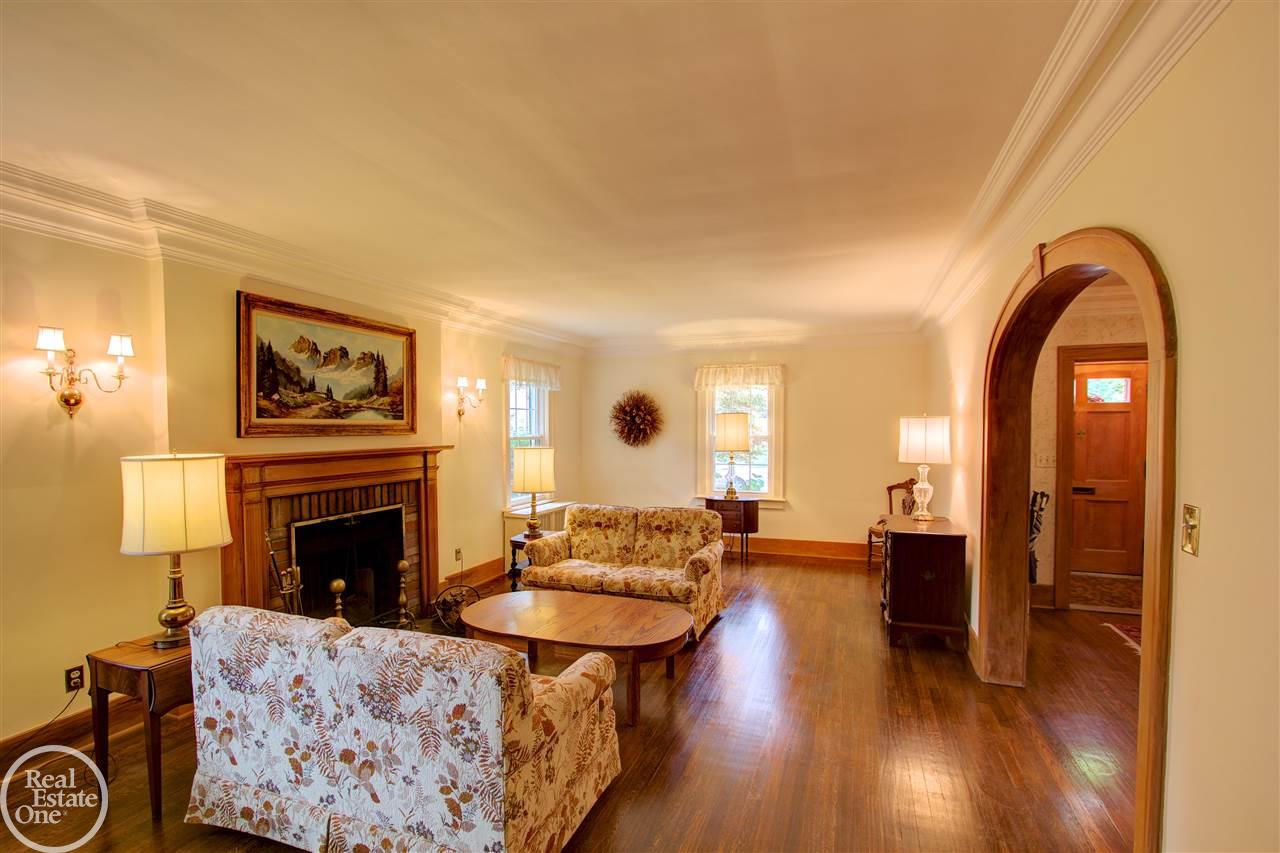 1165 Harvard Road Grosse Pointe Park, MI 48230 - Photo 5 of 50