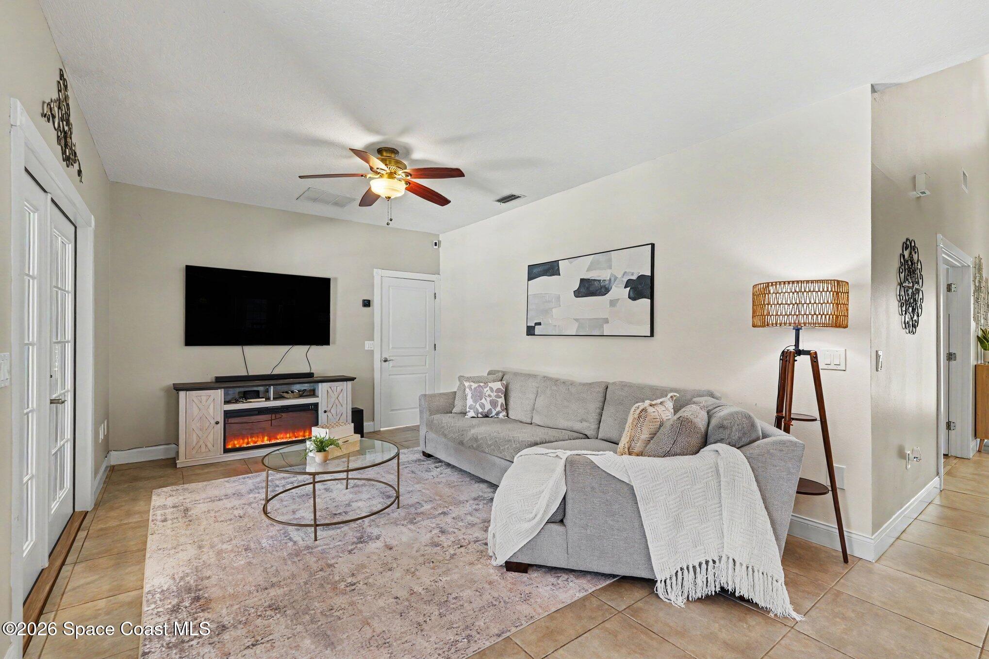 5183 Winding Way Merritt Island, FL 32953 - Photo 16 of 42 005_file_9394