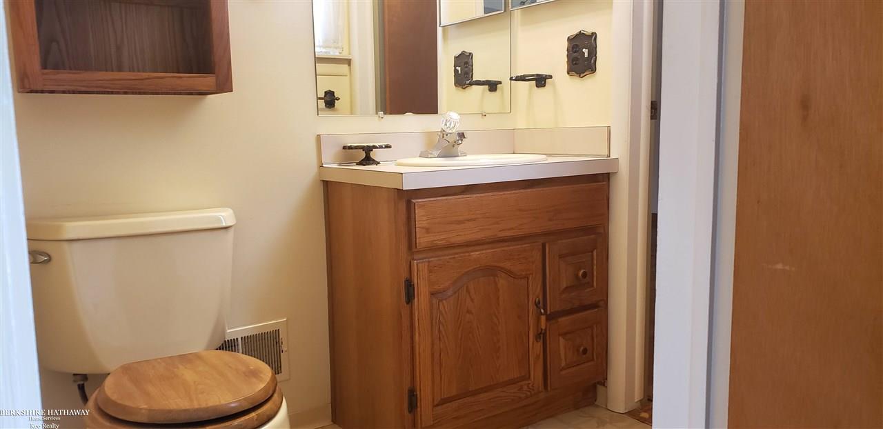 32027 Hayes Road Warren, MI 48088 - Photo 13 of 22 Gallery Image 13