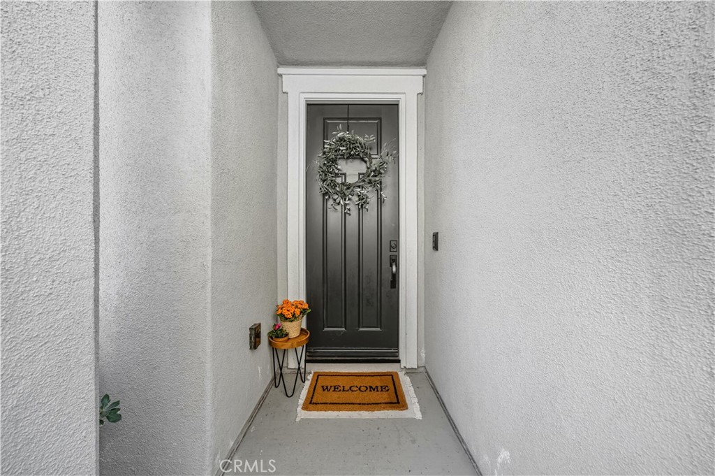 32017 Radiant Drive Temecula, CA 92591 - Photo 7 of 59