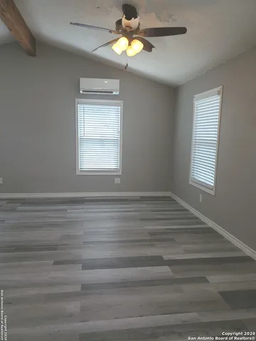 $795 | 1024 West Woodlawn Avenue, Unit 7, San Antonio, TX 78201