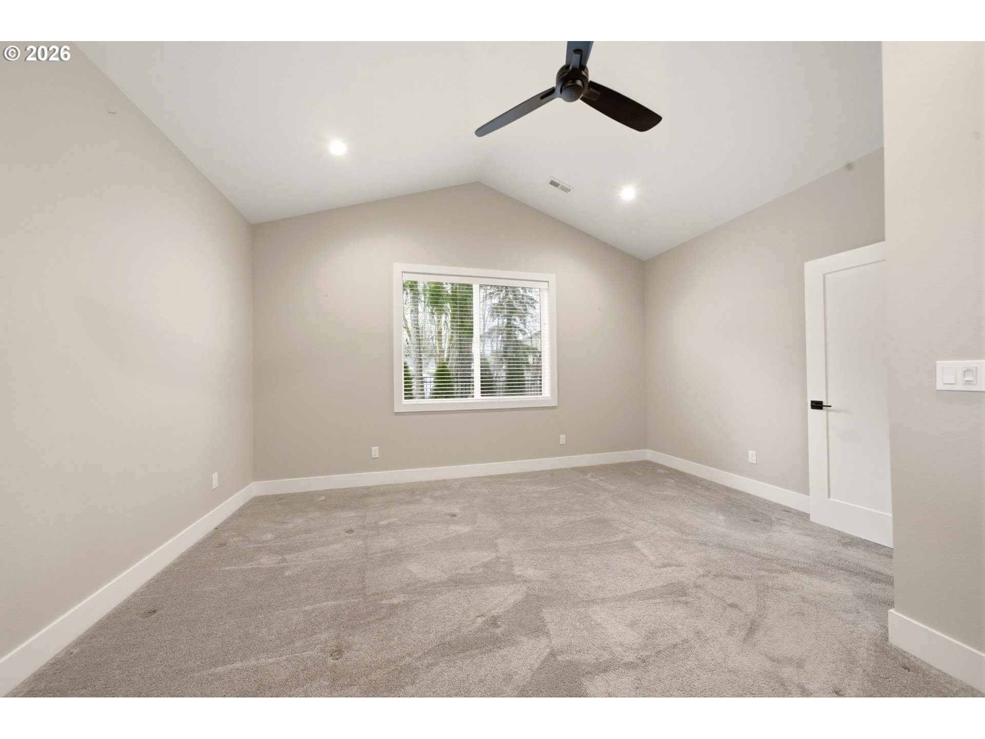 37354 American Street Sandy, OR 97055 - Photo 22 of 37 an empty room with windows and fan