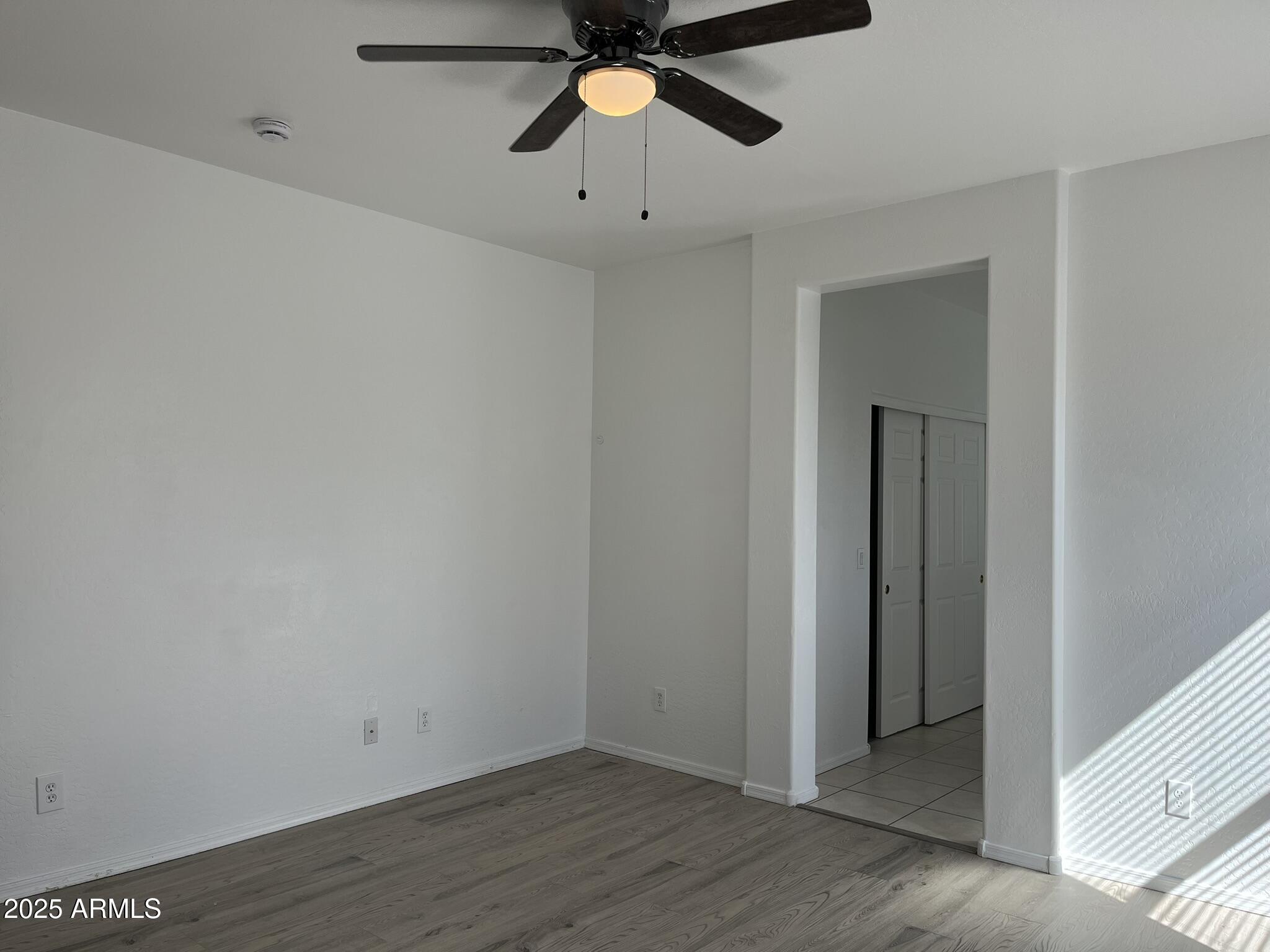 2319 West Alta Vista Road Phoenix, AZ 85041 - Photo 20 of 43 a view of an empty room