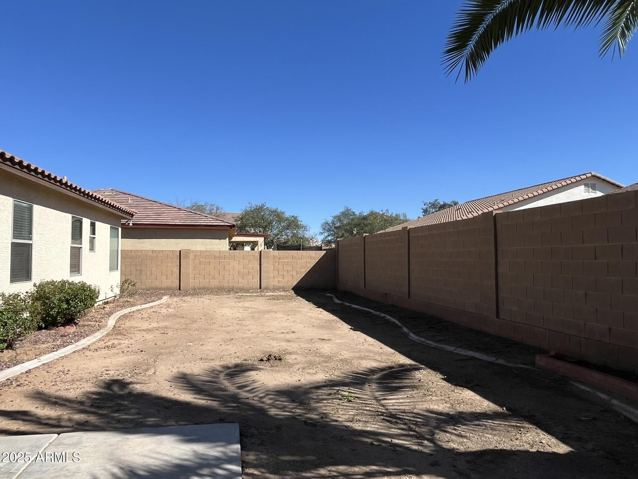 2319 West Alta Vista Road Phoenix, AZ 85041 - Photo 33 of 43 a view of a backyard