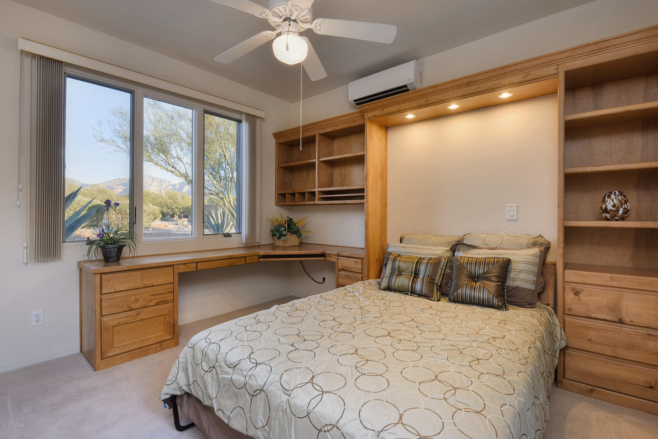 12477 North Piping Rock Road Oro Valley, AZ 85755 - Photo 24 of 32