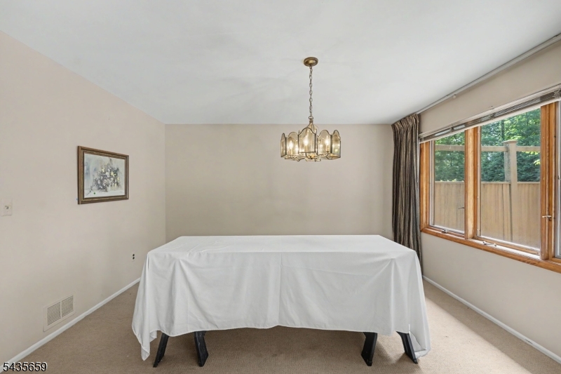 68 Yellow Brick Road Wayne, NJ 07470 - Photo 7 of 27