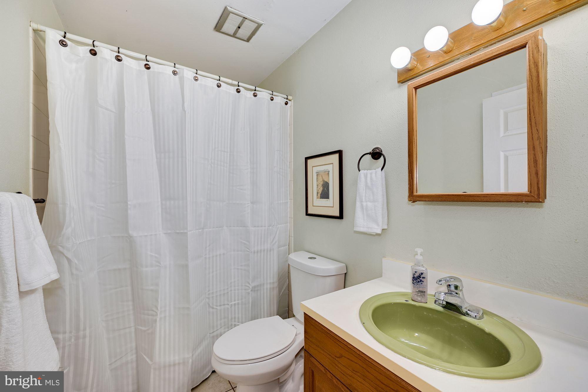 1202 Little Mill Road Sicklerville, NJ 08081 - Photo 25 of 35 2nd full bathroom, full tub