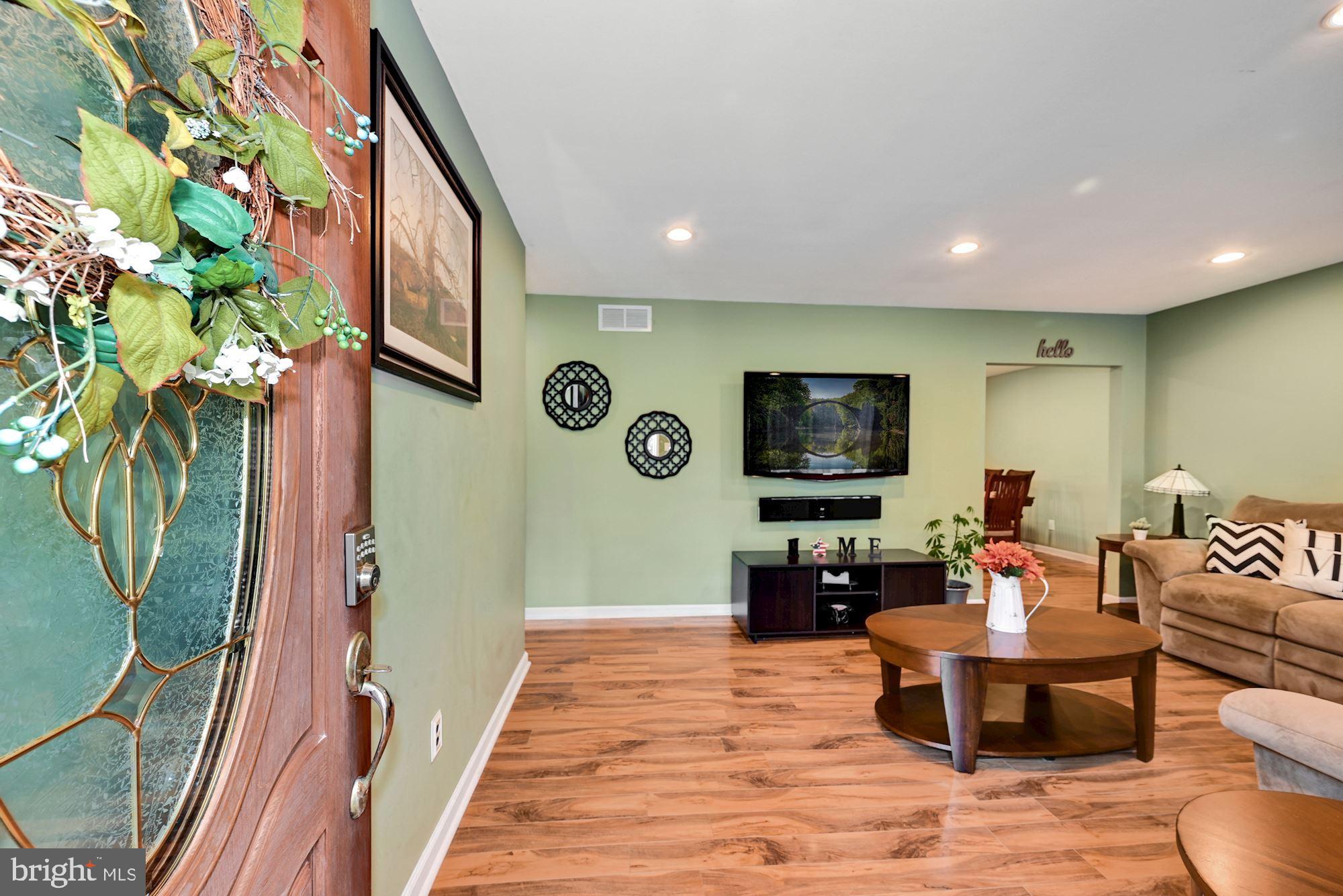 1202 Little Mill Road Sicklerville, NJ 08081 - Photo 7 of 35 Beautiful flooring throughout
