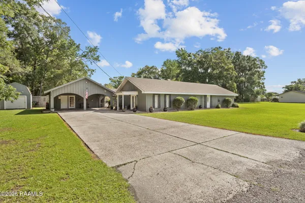 $224,900 | 1212 Eaton Drive, Abbeville, LA 70510