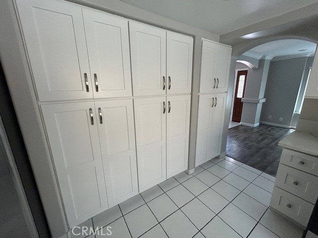 1917-1917 Grant Redondo Beach Redondo Beach, CA 90278 - Photo 14 of 25 a view of a closet area