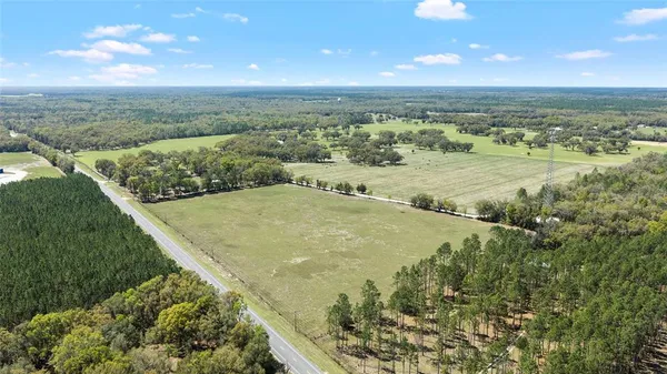 $309,000 | 300 Northeast 708th Avenue, Old Town, FL 32680