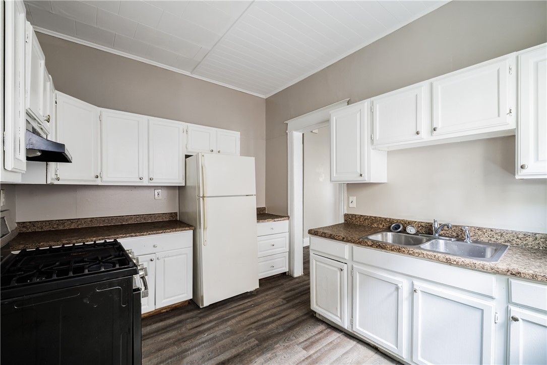 110 Ridgeway Avenue Rochester, NY 14615 - Photo 23 of 44