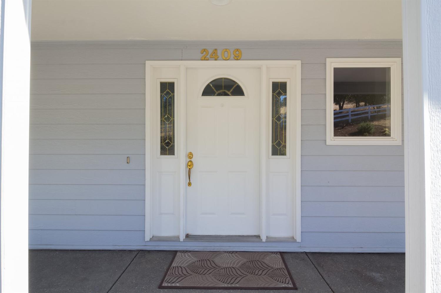 2409 Glory C Road Medford, OR 97501 - Photo 5 of 35 Additional Photo