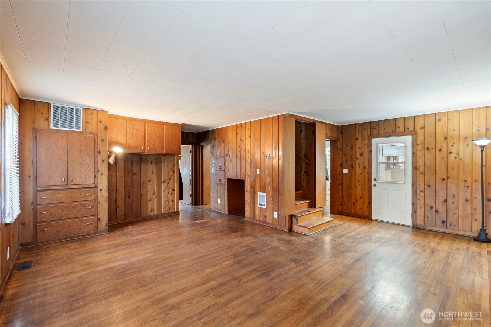 1205 Northwest Kerron Street Winlock, WA 98596 - Photo 14 of 35