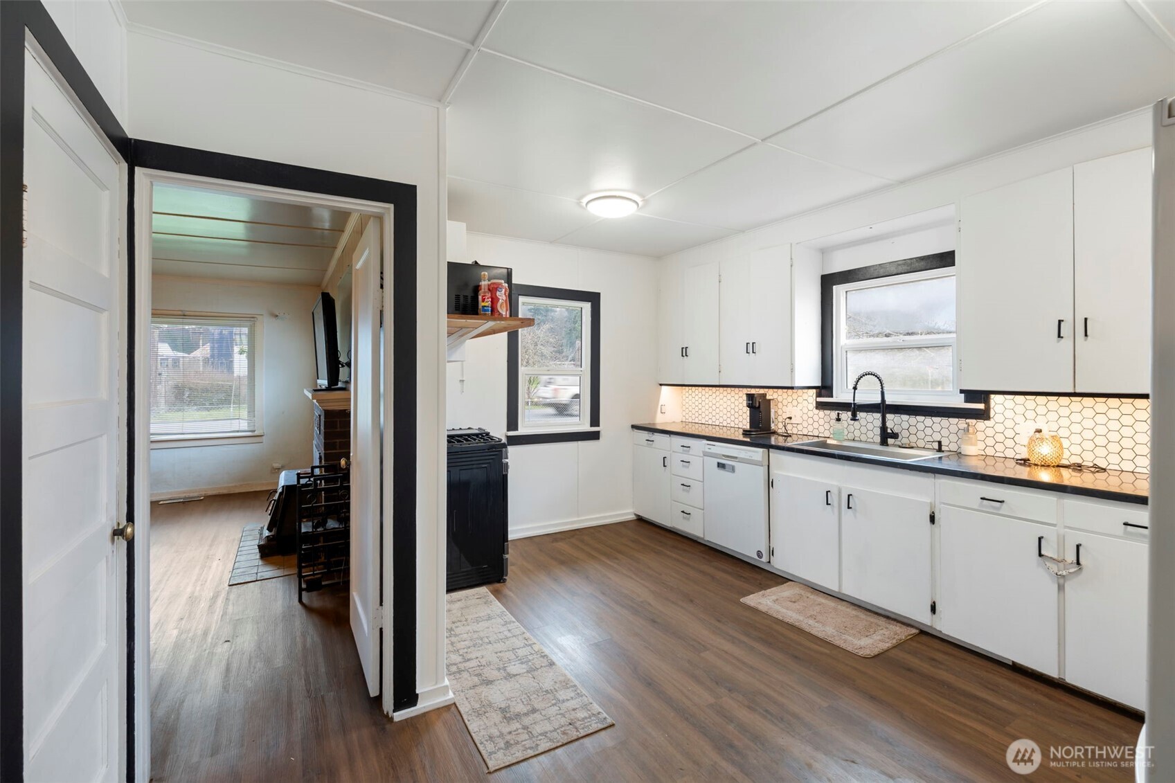 1205 Northwest Kerron Street Winlock, WA 98596 - Photo 8 of 35