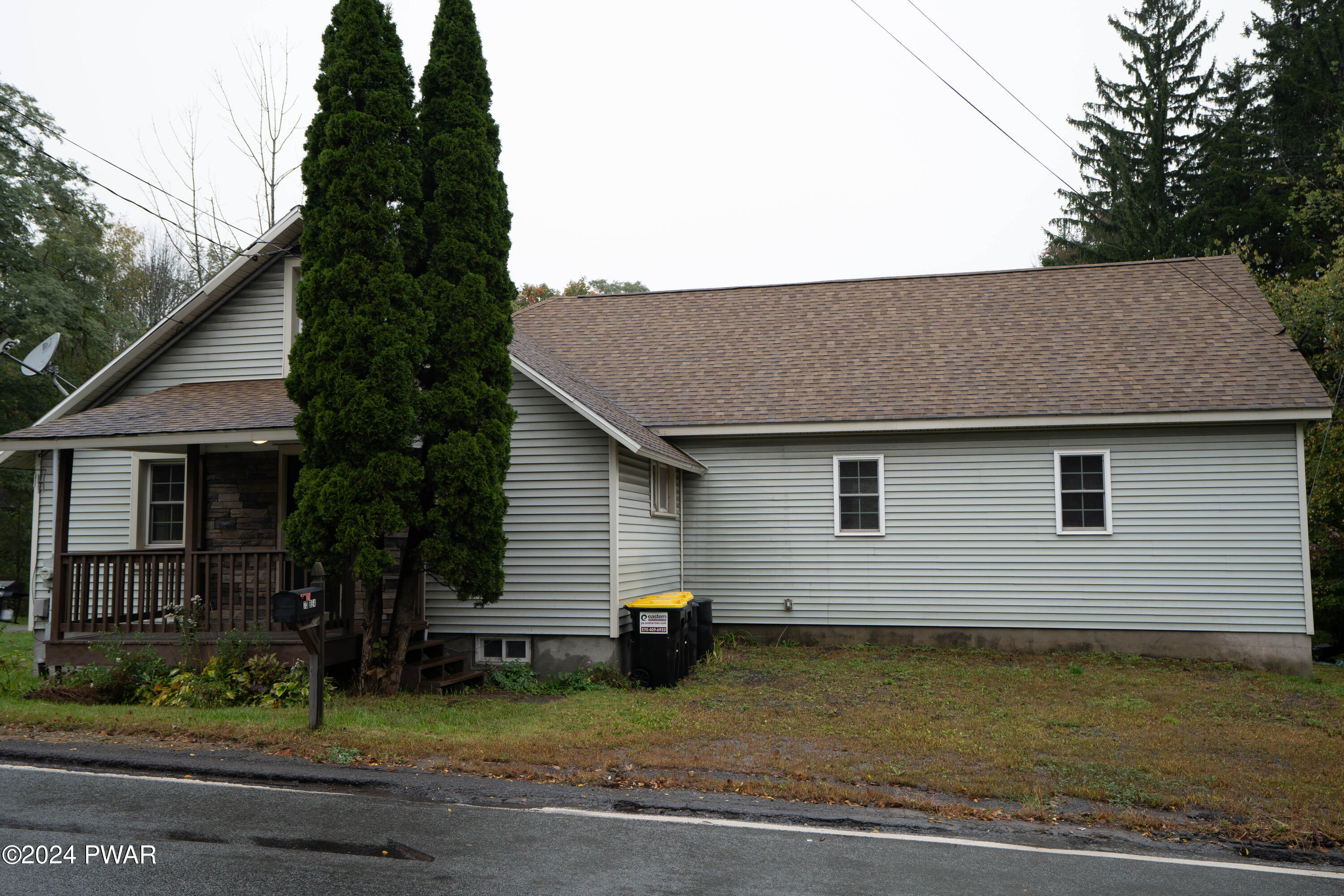 73 Carbondale Road Waymart, PA 18472 - Photo 10 of 50 DSC00522