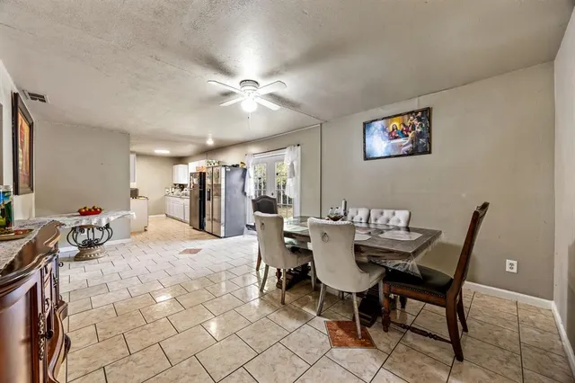 $259,900 | 1513 Glynn Oaks Drive, Arlington, TX 76010