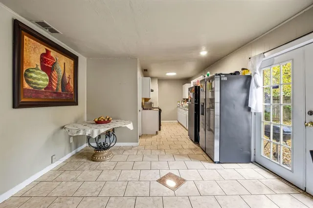 $259,900 | 1513 Glynn Oaks Drive, Arlington, TX 76010