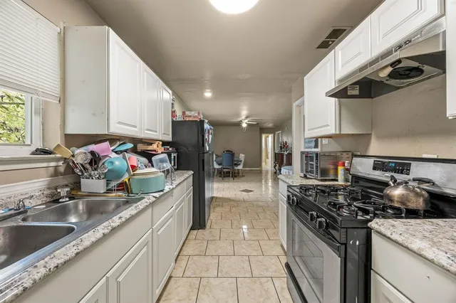 $259,900 | 1513 Glynn Oaks Drive, Arlington, TX 76010