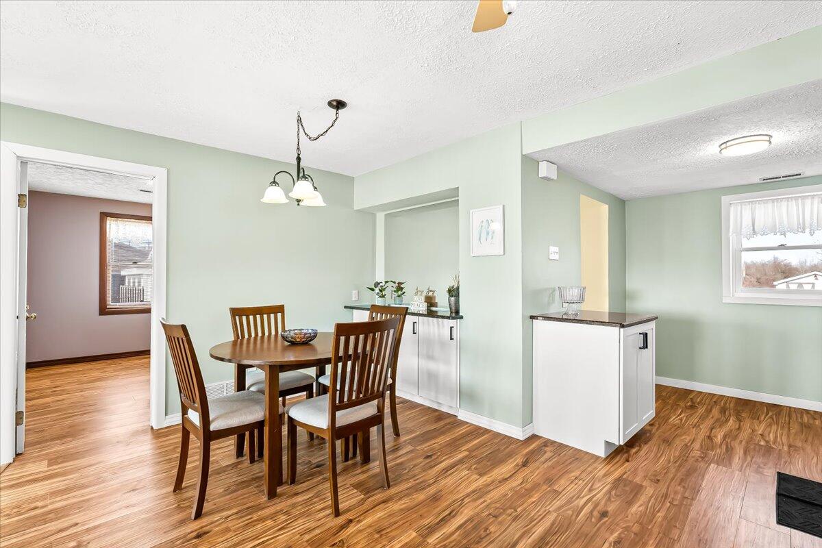 2196 Scofield Carleton Road Carleton, MI 48117 - Photo 6 of 51 19-19