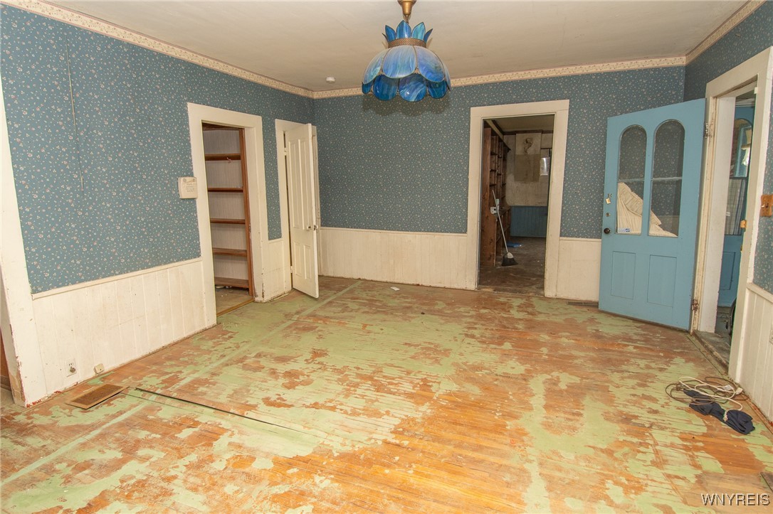 6139 State Route East Warsaw, NY 14569 - Photo 13 of 28 Dining Room