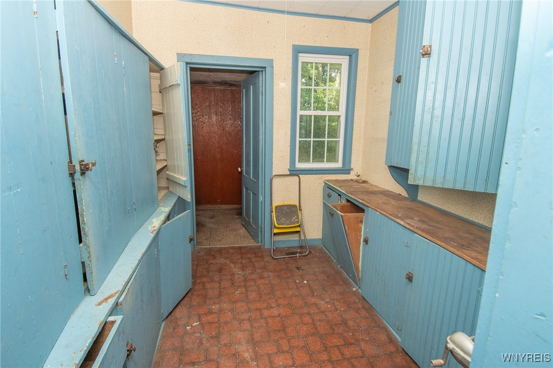 6139 State Route East Warsaw, NY 14569 - Photo 16 of 28 Pantry