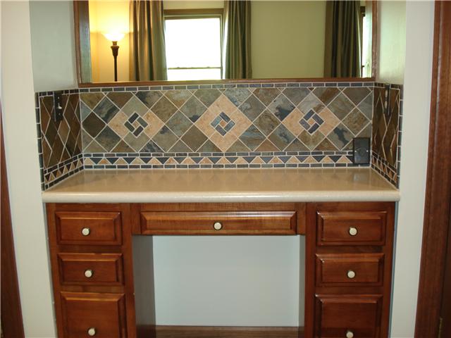 3675 Old South Road Murfreesboro, TN 37128 - Photo 7 of 20 Unique Features include Desk in Kitchen with Beautiful Tile Backsplash!!