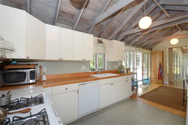 88 Abrams Hill Road Duxbury, MA 02332 - Photo 16 of 30