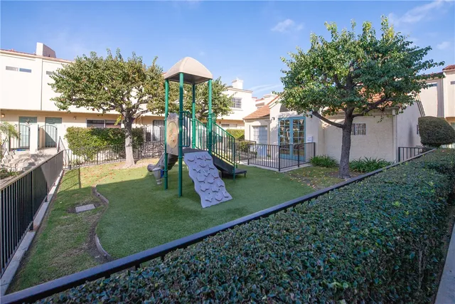 $630,000 | 401 West 220th Street, Unit 49, Carson, CA 90745