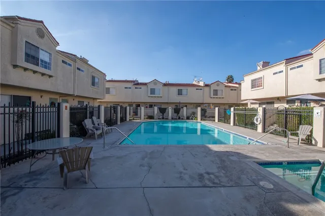 $630,000 | 401 West 220th Street, Unit 49, Carson, CA 90745