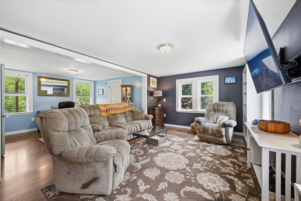 783 Paris Hill Road Paris, ME 04281 - Photo 14 of 69 11__V5A5183