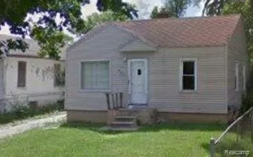 $8,500 | 618 East Parkway Avenue, Flint, MI 48505