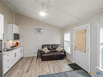 $375,000 | 3177 Wooded Acres Road, Belton, TX 76513