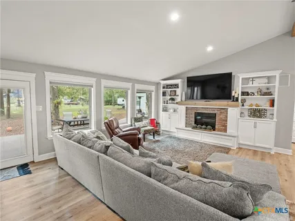 $375,000 | 3177 Wooded Acres Road, Belton, TX 76513